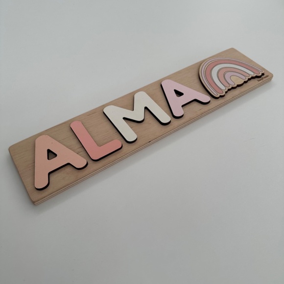 Alma Name Puzzle - Picture 2 of 5